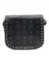 MCM (エムシーエム) スタッズショルダーバッグ ブラック：18000円