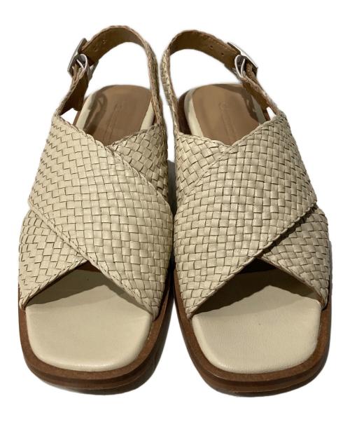 GALERIE VIE（ギャルリーヴィー）GALERIE VIE (ギャルリーヴィー) メッシュクロス サンダル アイボリー サイズ:37の古着・服飾アイテム