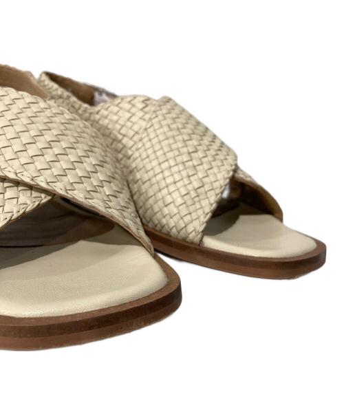 GALERIE VIE（ギャルリーヴィー）GALERIE VIE (ギャルリーヴィー) メッシュクロス サンダル アイボリー サイズ:37の古着・服飾アイテム
