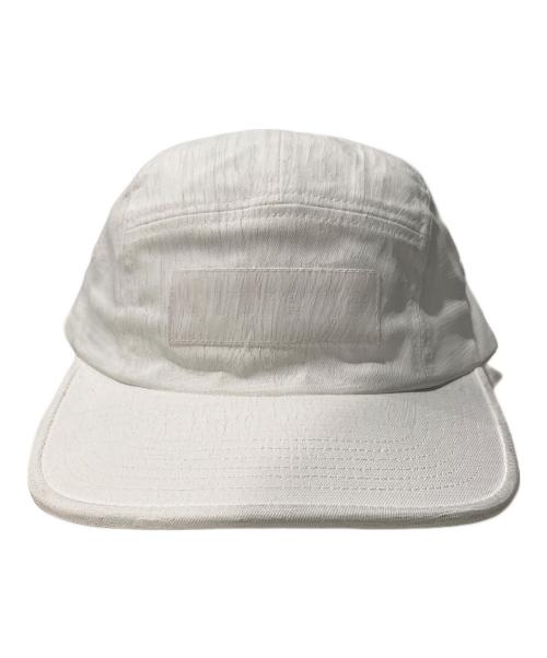 SUPREME（シュプリーム）SUPREME (シュプリーム) MM6 Maison Margiela (エムエムシックスメゾンマルジェラ) PAINTED CAMP CAP ホワイト サイズ:ONE SIZEの古着・服飾アイテム