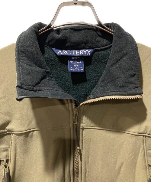 ARC'TERYX（アークテリクス）ARC'TERYX (アークテリクス) leaf bravo Jacket CROCODILE サイズ:Ｍの古着・服飾アイテム