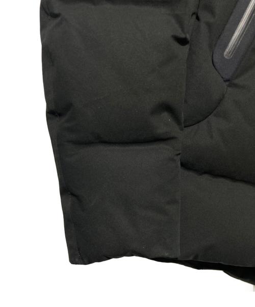 DESCENTE ALLTERRAIN（デザイント オルテライン）DESCENTE ALLTERRAIN (デザイント オルテライン) MOUNTAINEER MIZUSAWA DOWN JACKET ブラックの古着・服飾アイテム