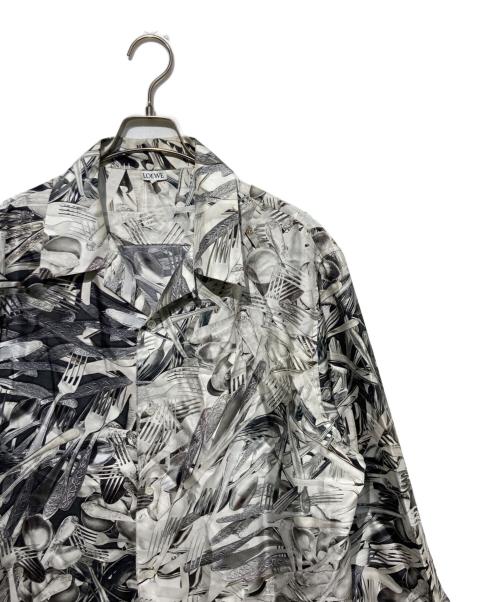 LOEWE（ロエベ）LOEWE (ロエベ) カトラリープリントシャツ グレー サイズ:40の古着・服飾アイテム
