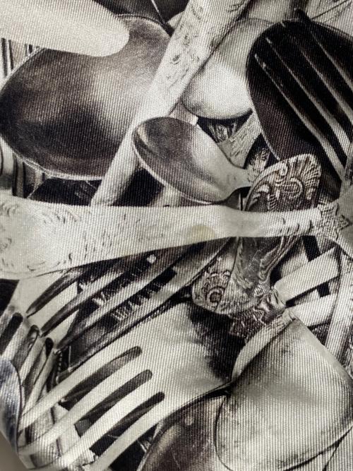 LOEWE（ロエベ）LOEWE (ロエベ) カトラリープリントシャツ グレー サイズ:40の古着・服飾アイテム