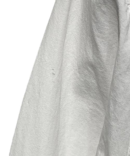 J.W.ANDERSON（ジェイダブリューアンダーソン）J.W.ANDERSON (ジェイダブリューアンダーソン) TUXEDO ROUND HEM SHIRT ホワイト サイズ:06の古着・服飾アイテム