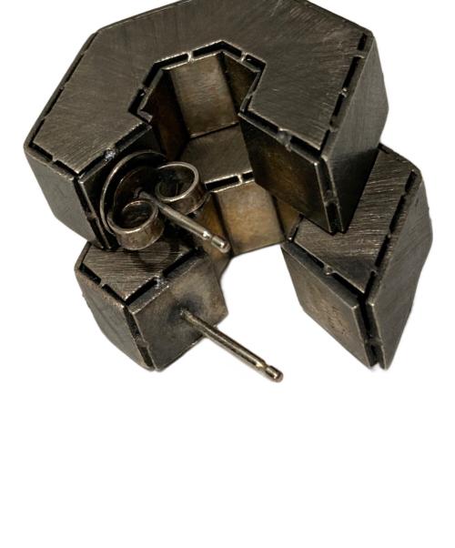 BOTTEGA VENETA（ボッテガベネタ）BOTTEGA VENETA (ボッテガベネタ) ボルトピアスの古着・服飾アイテム