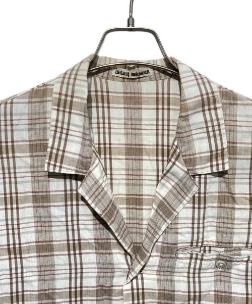 ISSEY MIYAKE（イッセイミヤケ）ISSEY MIYAKE (イッセイミヤケ) 80’S 半袖シャツ ベージュ サイズ:FREEの古着・服飾アイテム