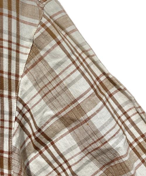 ISSEY MIYAKE（イッセイミヤケ）ISSEY MIYAKE (イッセイミヤケ) 80’S 半袖シャツ ベージュ サイズ:FREEの古着・服飾アイテム
