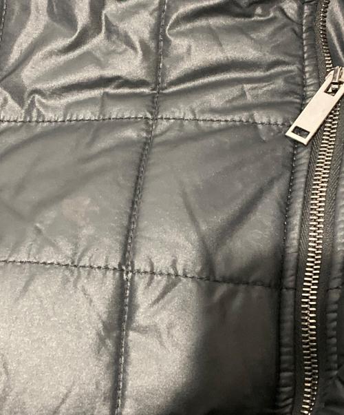 DOLCE & GABBANA（ドルチェ＆ガッバーナ）DOLCE & GABBANA (ドルチェ＆ガッバーナ) ロゴプレート中綿ジャケット ブラック サイズ:46の古着・服飾アイテム