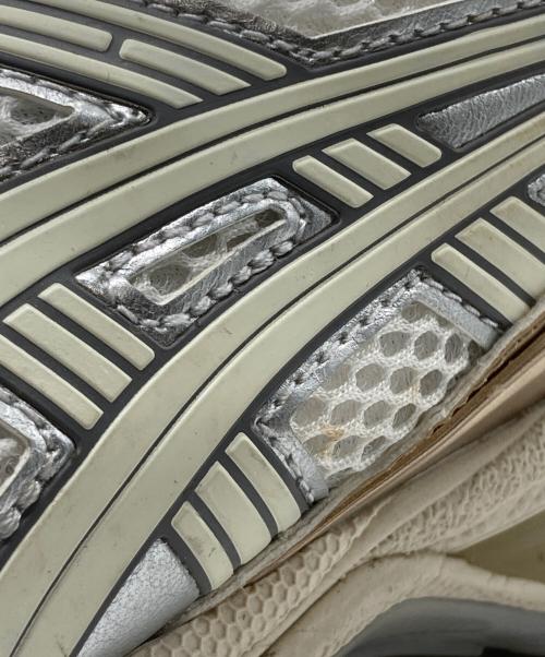 asics（アシックス）asics (アシックス) GEL-KAYANO 14 ホワイト サイズ:26.5の古着・服飾アイテム