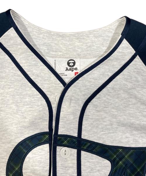Aape BY A BATHING APE（エーエイプ バイ アベイシングエイプ）Aape BY A BATHING APE (エーエイプ バイ アベイシングエイプ) ベースボールシャツ グレー サイズ:Ｌの古着・服飾アイテム