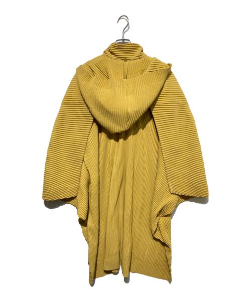 HOMME PLISSE ISSEY MIYAKE（オム プリッセ イッセイ ミヤケ）HOMME PLISSE ISSEY MIYAKE (オム プリッセ イッセイ ミヤケ) KITEプリーツコート イエロー サイズ:1の古着・服飾アイテム