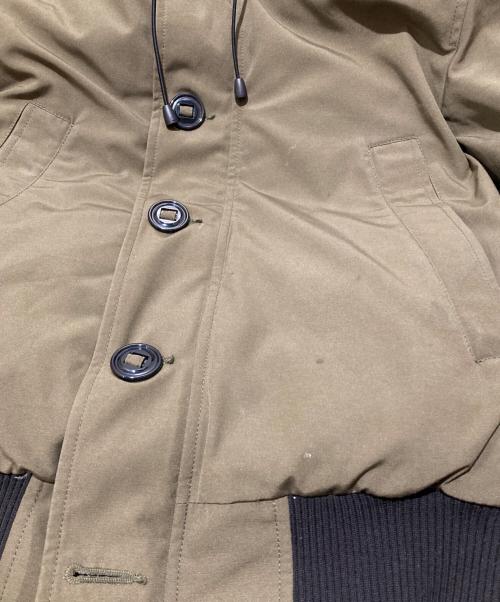 CANADA GOOSE（カナダグース）CANADA GOOSE (カナダグース) LABRADOR OWN JACKET カーキ サイズ:Ｓの古着・服飾アイテム