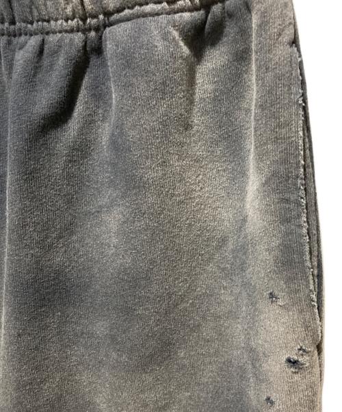 KAMIYA（カミヤ）KAMIYA (カミヤ) PRINTED SWEAT PANTS グレー サイズ:Ｓの古着・服飾アイテム