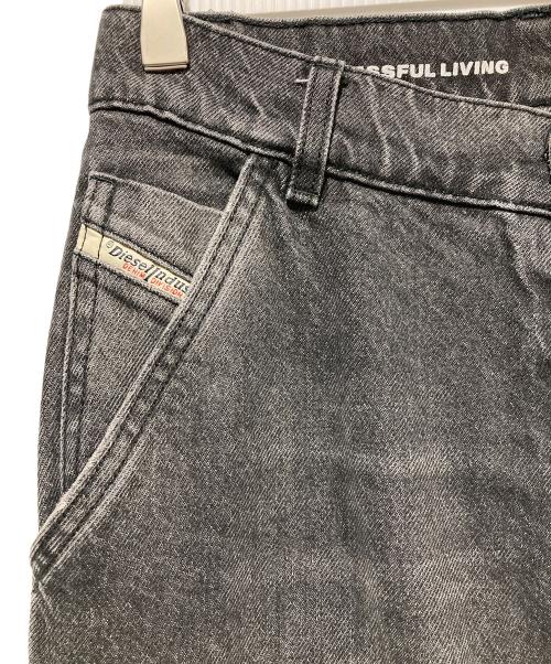DIESEL（ディーゼル）DIESEL (ディーゼル) デニムパンツ ブラック サイズ:23の古着・服飾アイテム