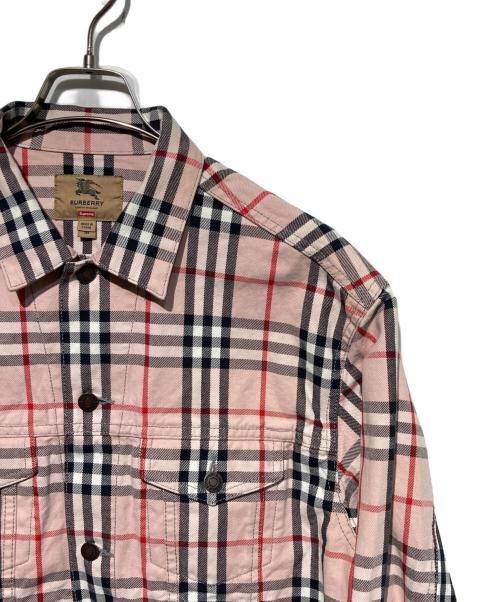 BURBERRY（バーバリー）BURBERRY (バーバリー) SUPREME (シュプリーム) 22SS DENIM TRUCKER JACKET ピンク サイズ:Mの古着・服飾アイテム