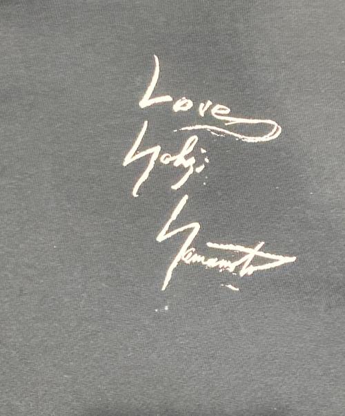 Y-3（ワイスリー）Y-3 (ワイスリー) 筆記体ロゴプリントプルオーバーパーカー ブラック サイズ:Sの古着・服飾アイテム