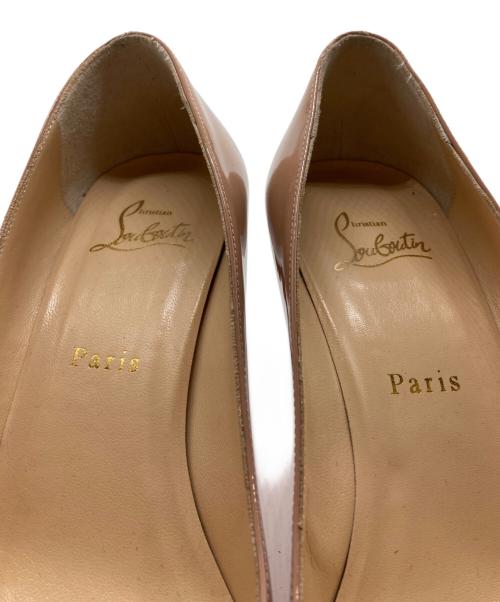Christian Louboutin（クリスチャン・ルブタン）Christian Louboutin (クリスチャン・ルブタン) エナメルパンプス/SIMPLE PUMP 70 PATENT CALF ベージュ サイズ:25.5cmの古着・服飾アイテム