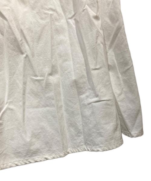 ETRE TOKYO（エトレトウキョウ）ETRE TOKYO (エトレトウキョウ) サイドギャザーボリュームスカート ホワイト サイズ:Sの古着・服飾アイテム