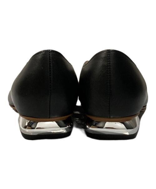 L'unique et moi（リュニック エ モア）L'unique et moi (リュニック エ モア) VAGUE ポインテッドトゥパンプス ブラック サイズ:22.5の古着・服飾アイテム