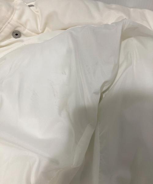 SUPREME（シュプリーム）Supreme (シュプリーム) JORDAN (ジョーダン) 24FWダウンジャケット ホワイト サイズ:Lの古着・服飾アイテム