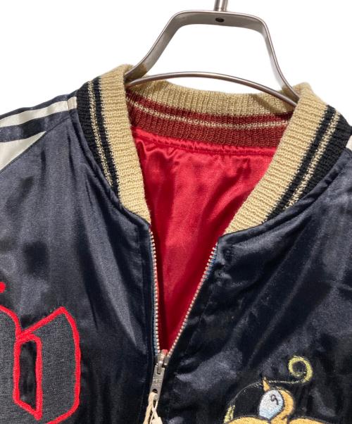 東洋エンタープライズ（トウヨウエンタープライズ）東洋エンタープライズ (トウヨウエンタープライズ) パイレーツ・オブ・カリビアン コラボスカジャン ブラック サイズ:LLの古着・服飾アイテム