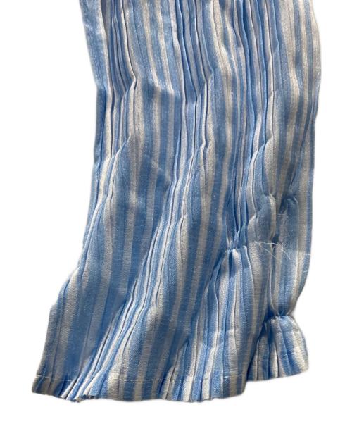 ISSEY MIYAKE（イッセイミヤケ）ISSEY MIYAKE (イッセイミヤケ) ストライププリーツブラウス ブルー サイズ:2の古着・服飾アイテム