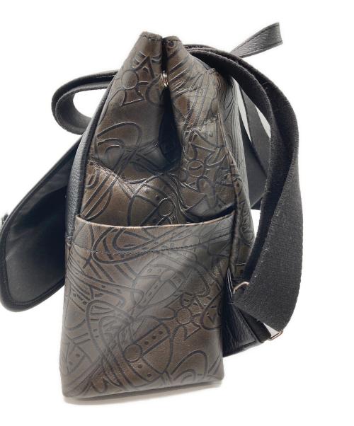 Vivienne Westwood（ヴィヴィアンウエストウッド）Vivienne Westwood (ヴィヴィアンウエストウッド) アーサー総柄リュック/オーブ柄リュック ブラウンの古着・服飾アイテム