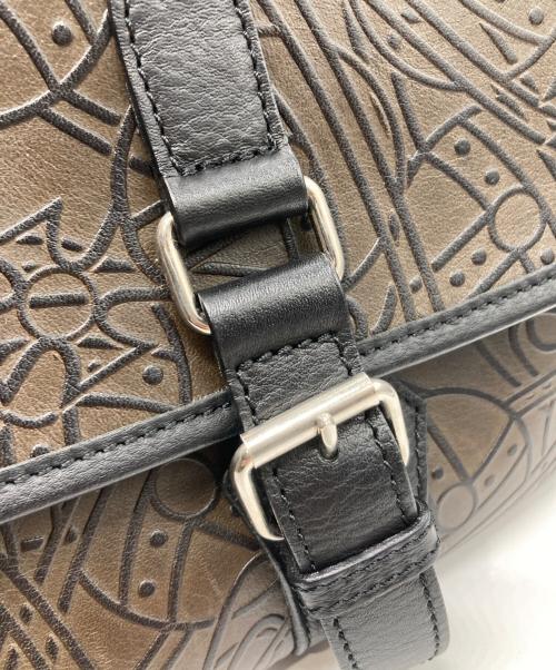 Vivienne Westwood（ヴィヴィアンウエストウッド）Vivienne Westwood (ヴィヴィアンウエストウッド) アーサー総柄リュック/オーブ柄リュック ブラウンの古着・服飾アイテム