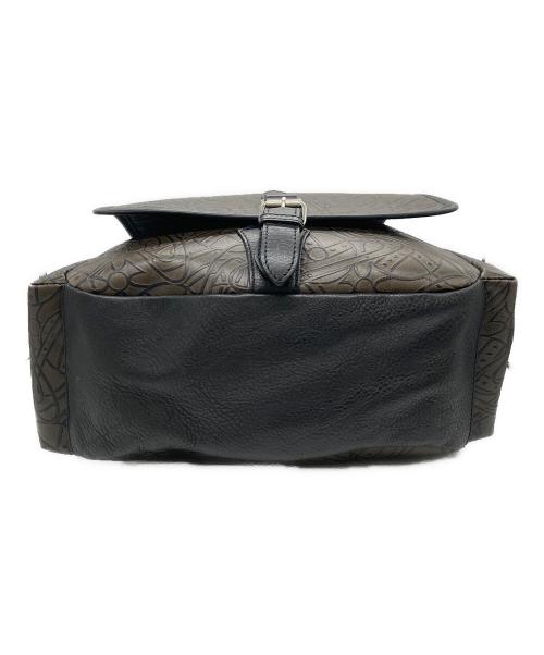 Vivienne Westwood（ヴィヴィアンウエストウッド）Vivienne Westwood (ヴィヴィアンウエストウッド) アーサー総柄リュック/オーブ柄リュック ブラウンの古着・服飾アイテム