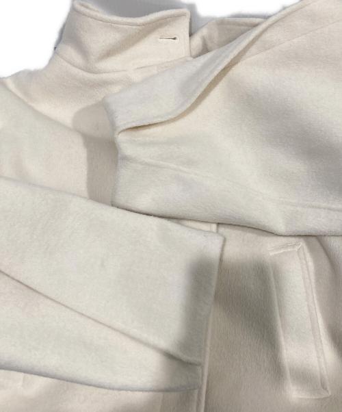 Lily Brown（リリーブラウン）Lily Brown (リリーブラウン) 袖ファー2wayコート ベージュ サイズ:freeの古着・服飾アイテム