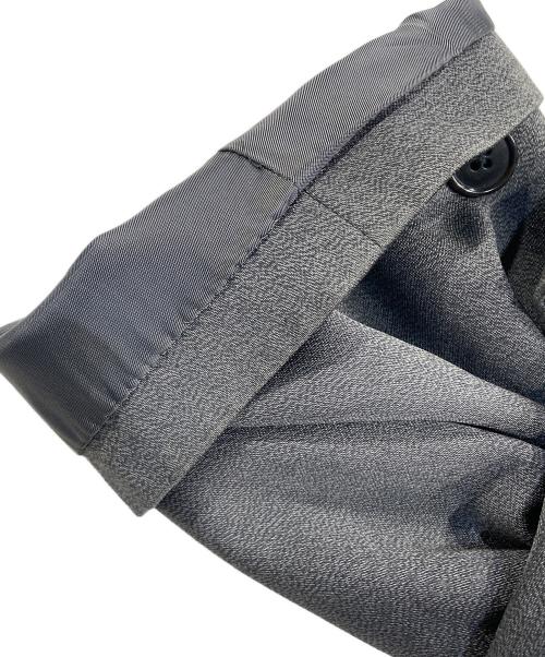 Yves Saint Laurent（イヴサンローラン）Yves Saint Laurent (イヴサンローラン) ジャガードライナーウールシルクステンカラーコート グレー サイズ:SIZE 170の古着・服飾アイテム