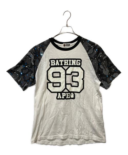 A BATHING APE（アベイシングエイプ）A BATHING APE (アベイシングエイプ) ナンバリングプリントTシャツ ホワイト×ブラック サイズ:Ｌの古着・服飾アイテム