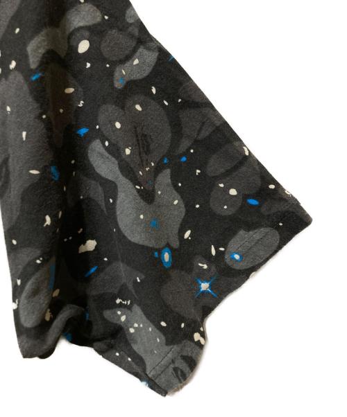 A BATHING APE（アベイシングエイプ）A BATHING APE (アベイシングエイプ) ナンバリングプリントTシャツ ホワイト×ブラック サイズ:Ｌの古着・服飾アイテム