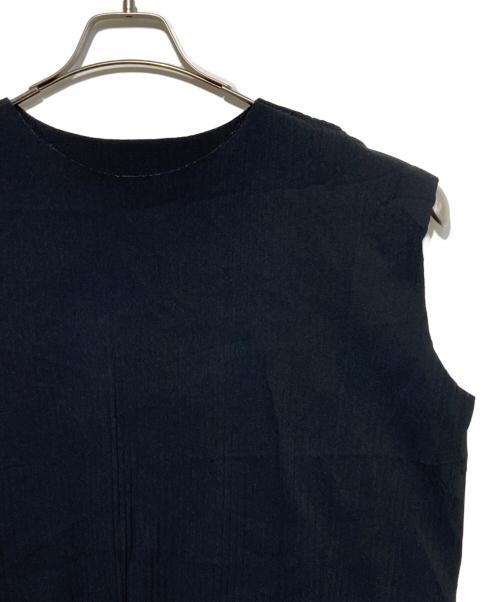ISSEY MIYAKE（イッセイミヤケ）ISSEY MIYAKE (イッセイミヤケ) ロングトップス ブラック サイズ:MLの古着・服飾アイテム