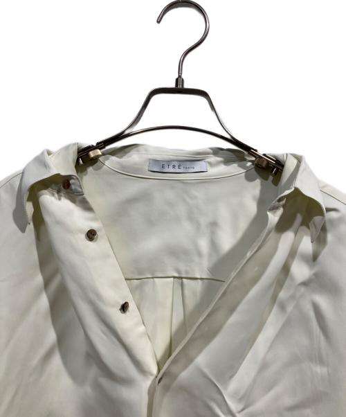 ETRE TOKYO（エトレトウキョウ）ETRE TOKYO (エトレトウキョウ) キャンディースリーブシルキーシャツ アイボリー サイズ:freeの古着・服飾アイテム