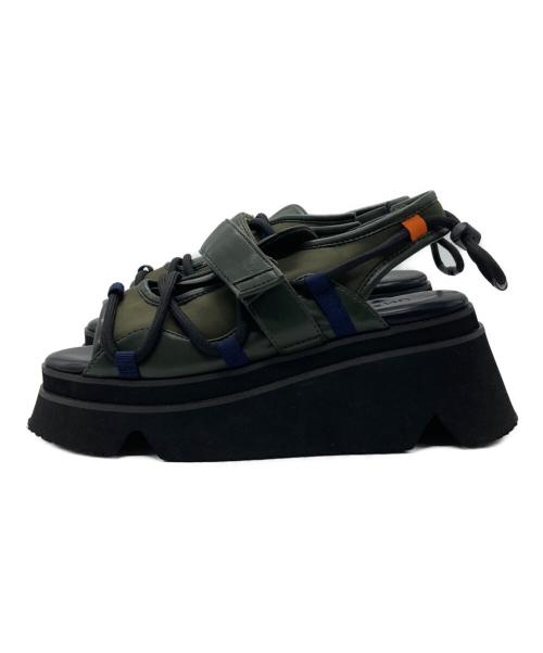 UN3D.（アンスリード）UN3D. (アンスリード) WAVE CODE VOLUME SOLE SANDALS カーキ×ブラック サイズ:記載なしの古着・服飾アイテム