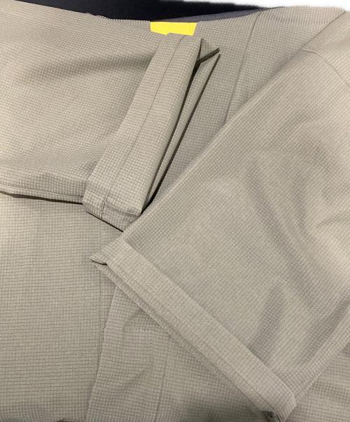 TROVE（トローヴ）TROVE (トローヴ) 岡部文彦 (オカベフミヒコ) WAROBE ACTIVE HANTEN カーキ サイズ:3の古着・服飾アイテム