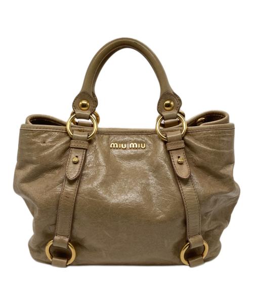 MIU MIU（ミュウミュウ）MIU MIU (ミュウミュウ) レザーハンドバッグ ベージュの古着・服飾アイテム