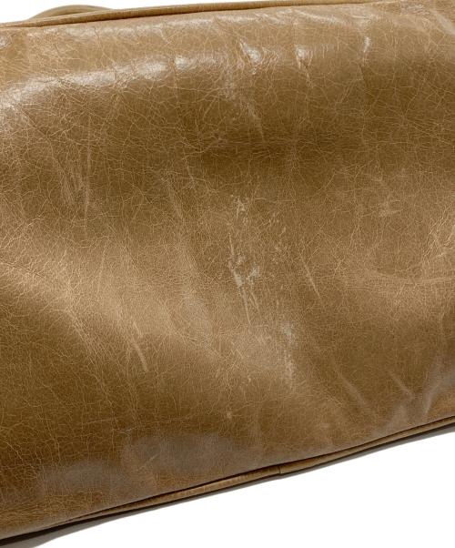 MIU MIU（ミュウミュウ）MIU MIU (ミュウミュウ) レザーハンドバッグ ベージュの古着・服飾アイテム