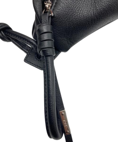 tov（トーヴ）TOV (トーヴ) BUFF BODY レザーボディバッグ ブラックの古着・服飾アイテム