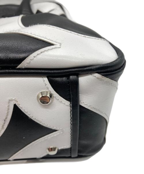 COMME des GARCONS（コムデギャルソン）COMME des GARCONS (コムデギャルソン) 台形サークルシンボルバッグ ホワイト×ブラックの古着・服飾アイテム
