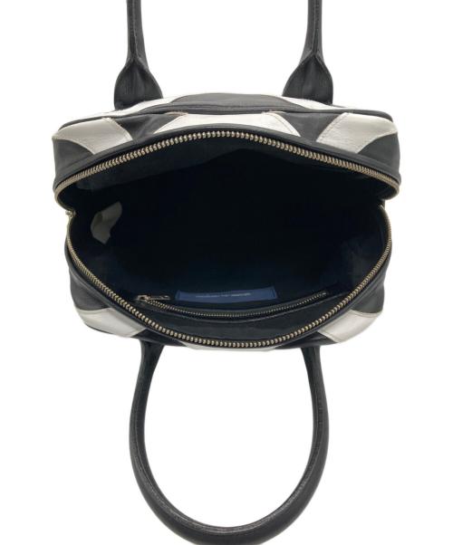 COMME des GARCONS（コムデギャルソン）COMME des GARCONS (コムデギャルソン) 台形サークルシンボルバッグ ホワイト×ブラックの古着・服飾アイテム