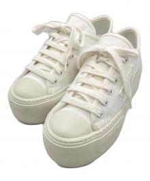 PRADA（プラダ）の古着「ローカットスニーカー」｜ホワイト