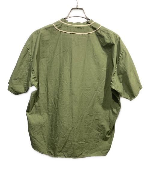 SOFTHYPHEN（ソフトハイフン）SOFTHYPHEN (ソフトハイフン) ベースボールシャツ カーキ サイズ:Mの古着・服飾アイテム