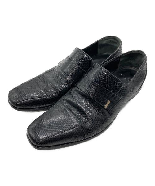 GUCCI（グッチ）GUCCI (グッチ) スネークスキンローファー ブラック サイズ:40Eの古着・服飾アイテム