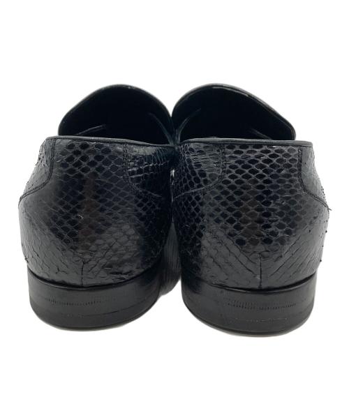GUCCI（グッチ）GUCCI (グッチ) スネークスキンローファー ブラック サイズ:40Eの古着・服飾アイテム
