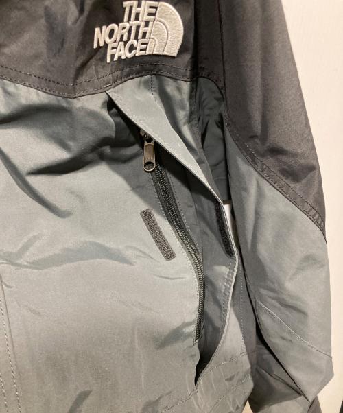 THE NORTH FACE（ザ ノース フェイス）THE NORTH FACE (ザ ノース フェイス) マウンテンライトジャケット グレー×ブラック サイズ:Lの古着・服飾アイテム