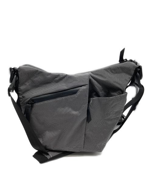 ALPAKA（アルパカ）ALPAKA (アルパカ) FLOW SATCHEL グレーの古着・服飾アイテム