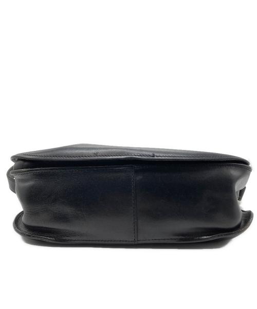 IL BISONTE（イル ビゾンテ）IL BISONTE (イル ビゾンテ) ショルダーバッグ ブラックの古着・服飾アイテム